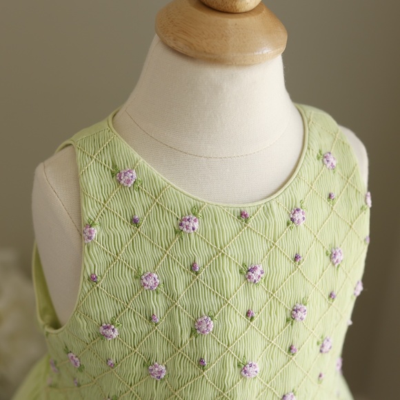 Green Smocked Dress Girls size 4 Luli & Me Embroidery Spring Summer Like New - Picture 2 of 6